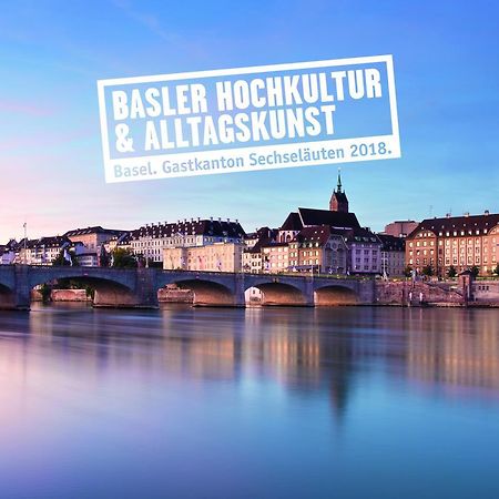 Schoenes Zimmer In Der City Basel Exterior foto